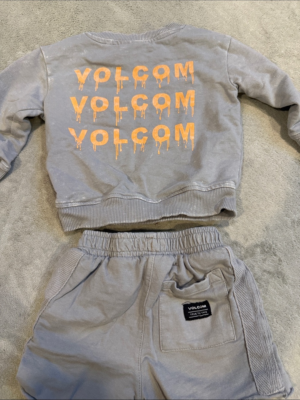 Volcom Kids Light Gray Sweatshirt & Shorts Set - Picture 4 of 5